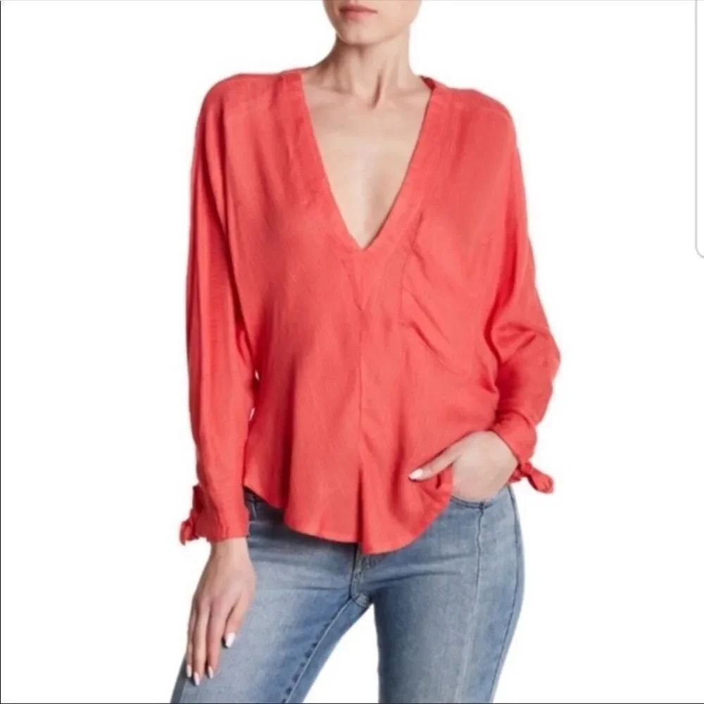 FREE PEOPLE | Morning Solid Dolman Top Coral Tie Sleeves V-neck XS